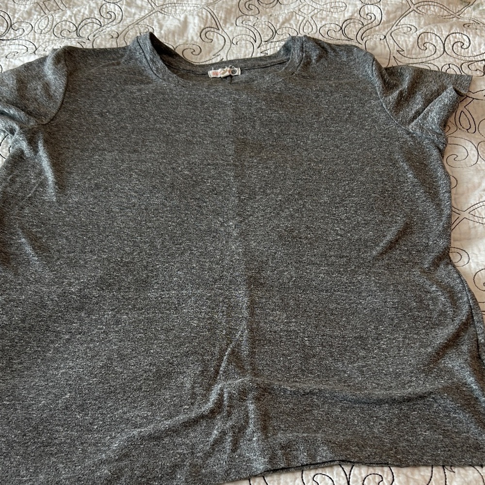 Sundry gray tshirt 2/medium